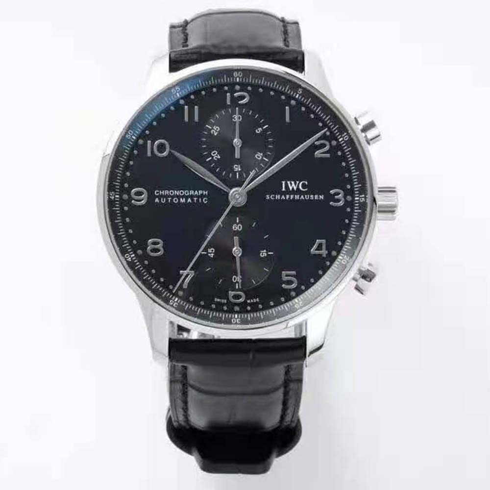 IWC Men Portugieser Chronograph in Stainless Steel Case Automatic Self-Winding 41.0 mm-Black (2)