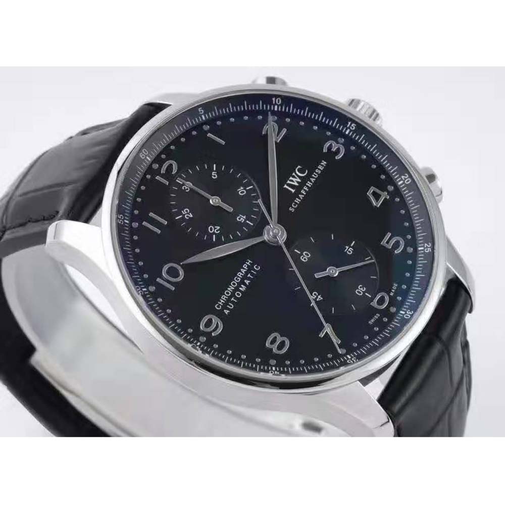 IWC Men Portugieser Chronograph in Stainless Steel Case Automatic Self-Winding 41.0 mm-Black (3)