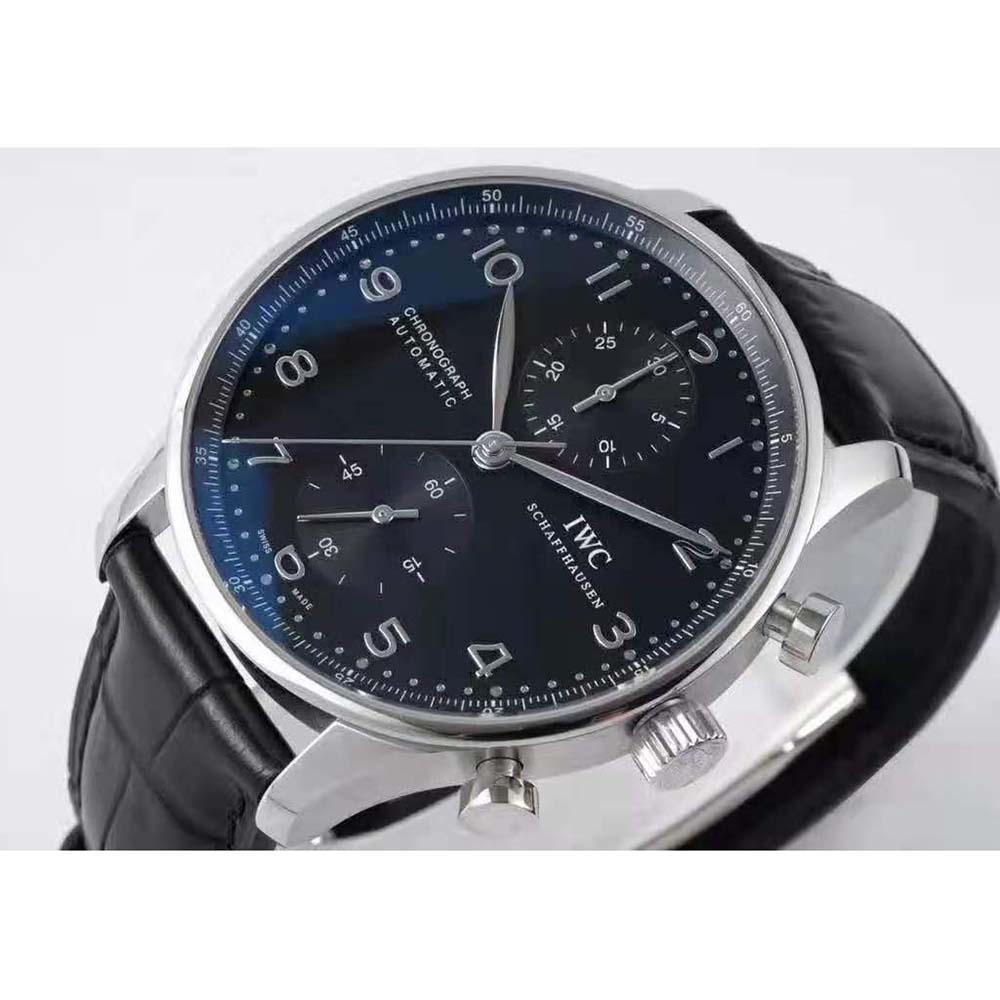 IWC Men Portugieser Chronograph in Stainless Steel Case Automatic Self-Winding 41.0 mm-Black (4)