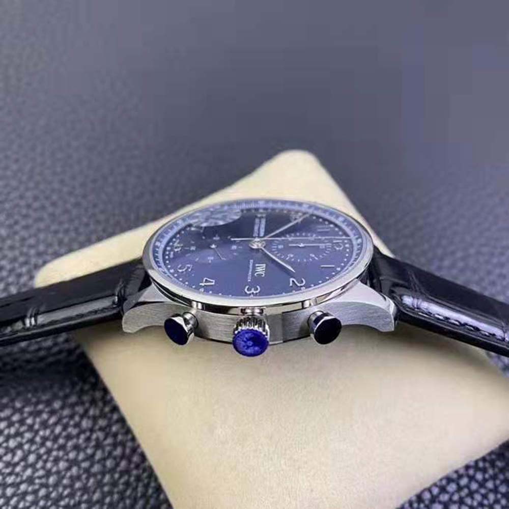 IWC Men Portugieser Chronograph in Stainless Steel Case Automatic Self-Winding 41.0 mm-Blue (6)