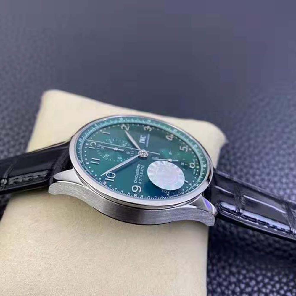 IWC Men Portugieser Chronograph in Stainless Steel Case Automatic Self-Winding 41.0 mm-Green (5)