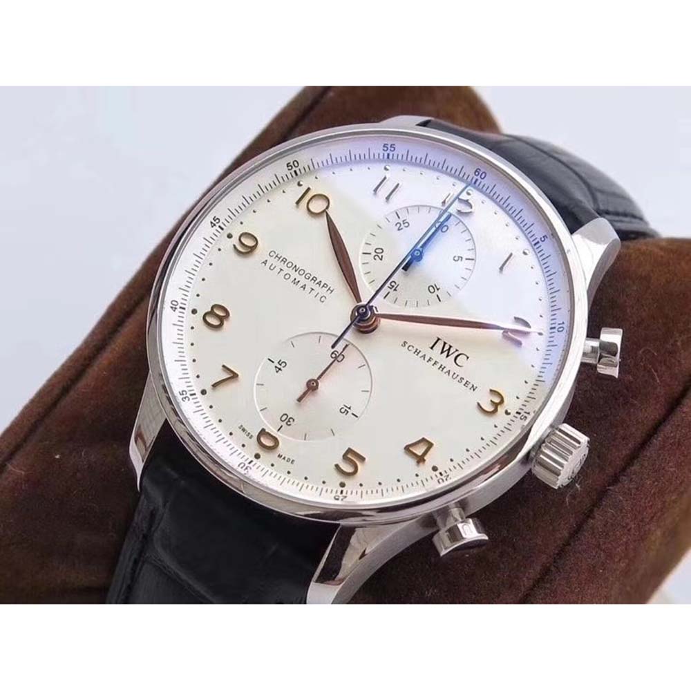 IWC Men Portugieser Chronograph in Stainless Steel Case Automatic Self-winding 41.0 mm-White (3)