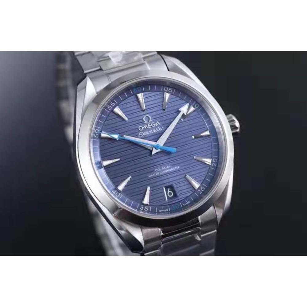 Omega Men Seamaster Aqua Terra 150M Co‑Axial Master Chronometer 41 mm in Stainless Steel-Blue (4)