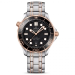 Omega Men Seamaster Diver 300M Co-Axial Master Chronometer 42 mm in Steel ‑ Sedna™ Gold-Black