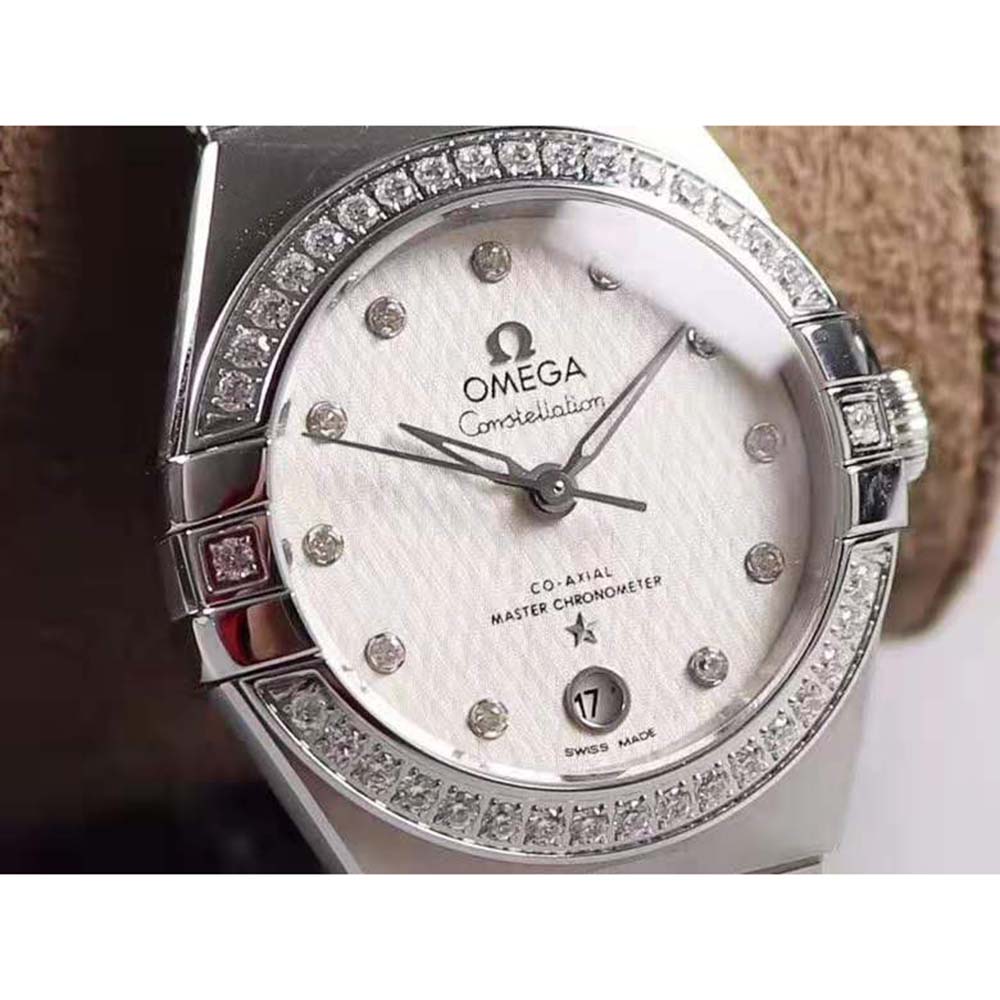 Omega Women Constellation Co‑Axial Master Chronometer 29 mm in Stainless Steel-White (4)