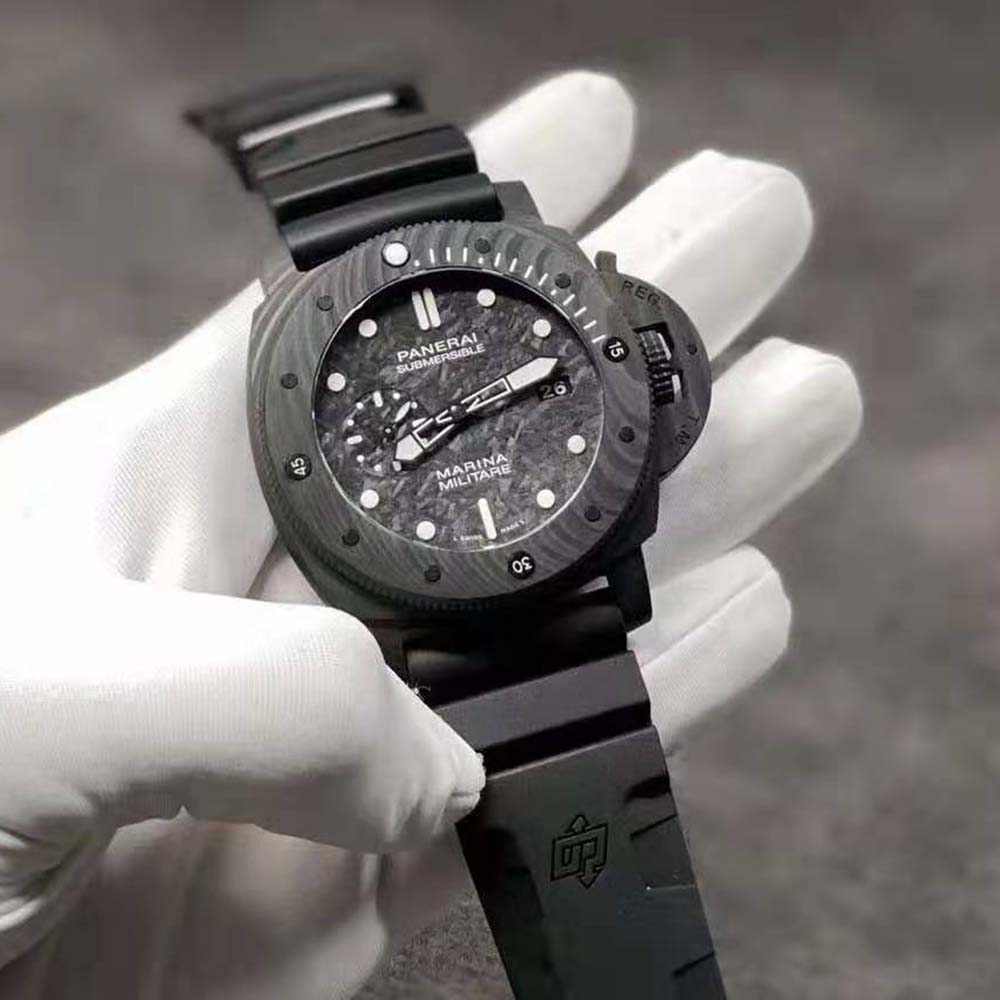 Panerai Men Submersible Marina Militare Carbotech 47 mm-Black (3)