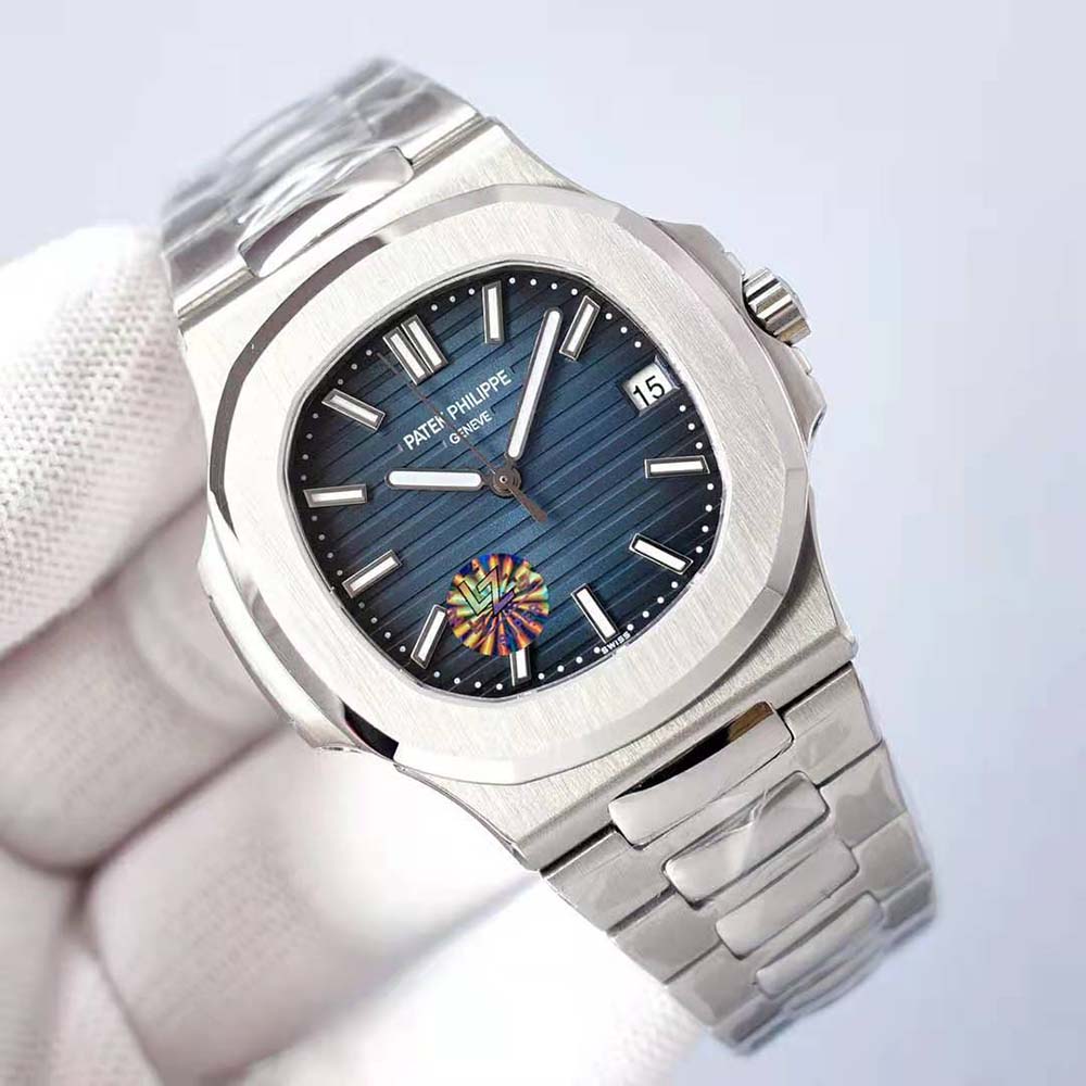 Patek Philippe Men Nautilus Self-Winding 40 mm in Stainless Steel-Blue (2)