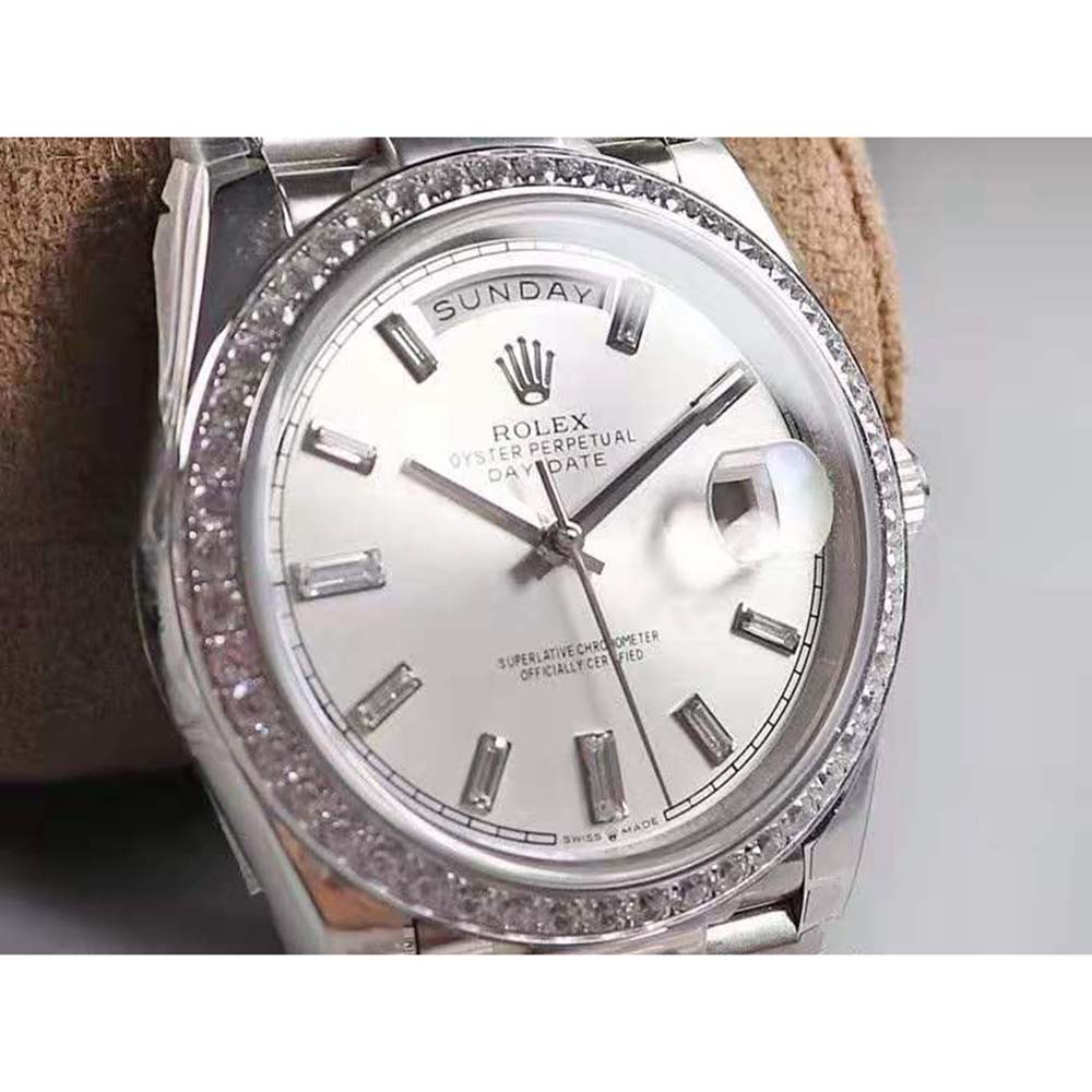 Rolex Men Day-Date Classic Watches Oyster 40 mm in White Gold and Diamonds-Silver (4)