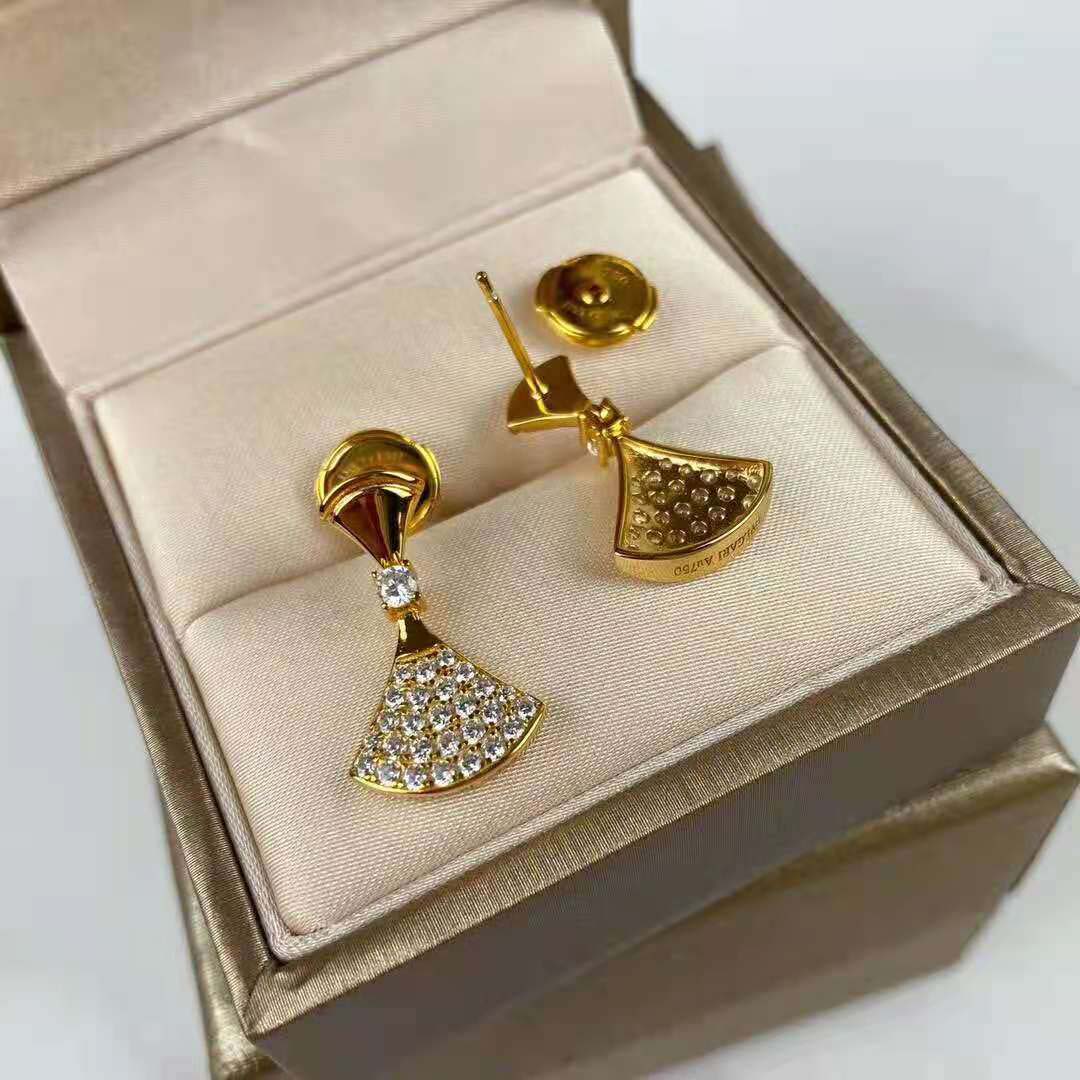 Bulgari Divas Dream Earrings in Yellow Gold with Diamonds (2)