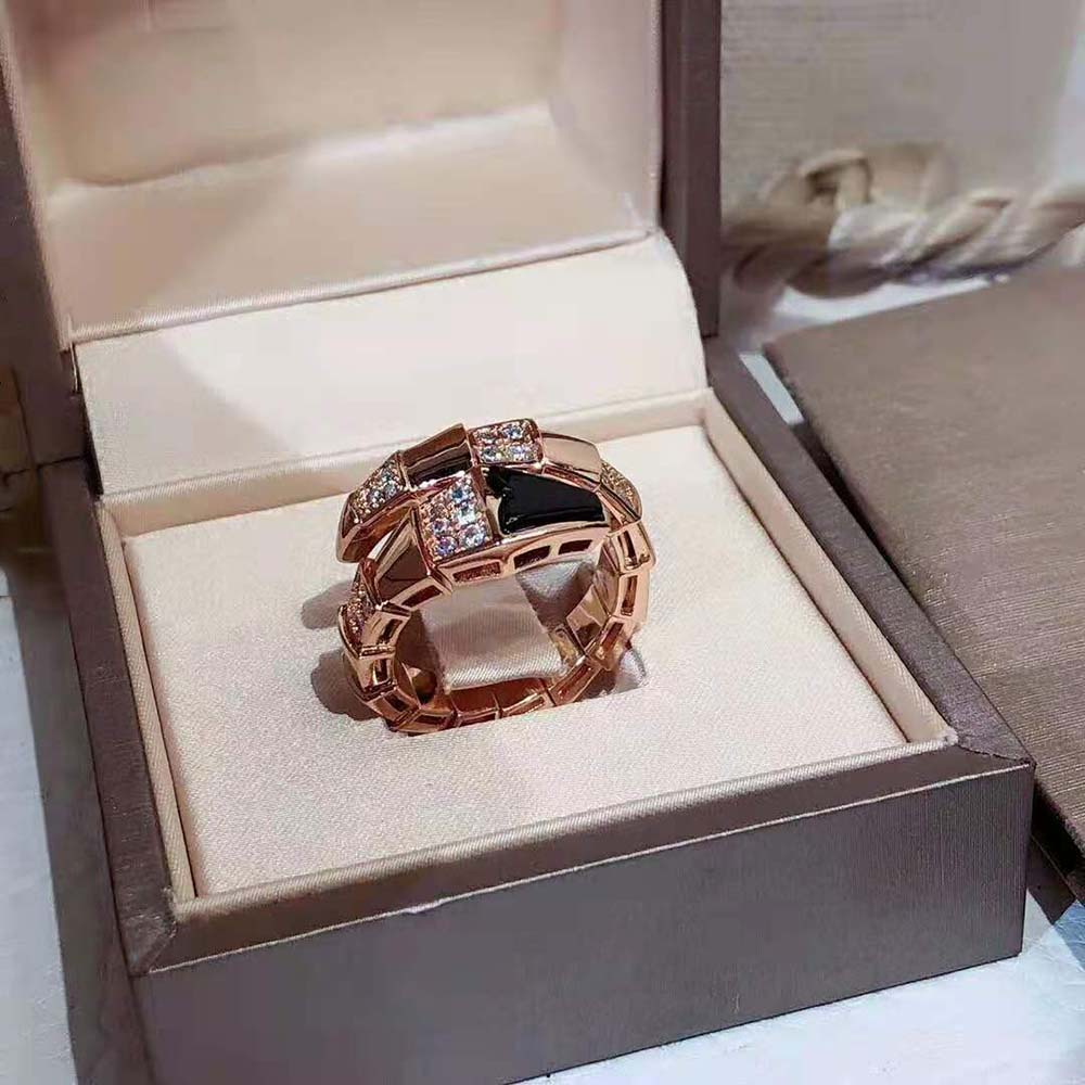 Bulgari Serpenti Viper Ring in Rose Gold with Onyx (3)