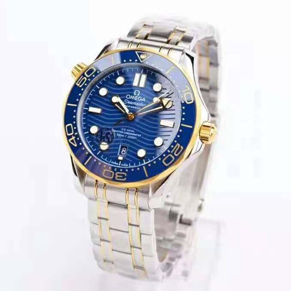 Omega Men Seamaster Diver 300M Co‑Axial Master Chronometer Chronograph 44 mm-Blue (3)