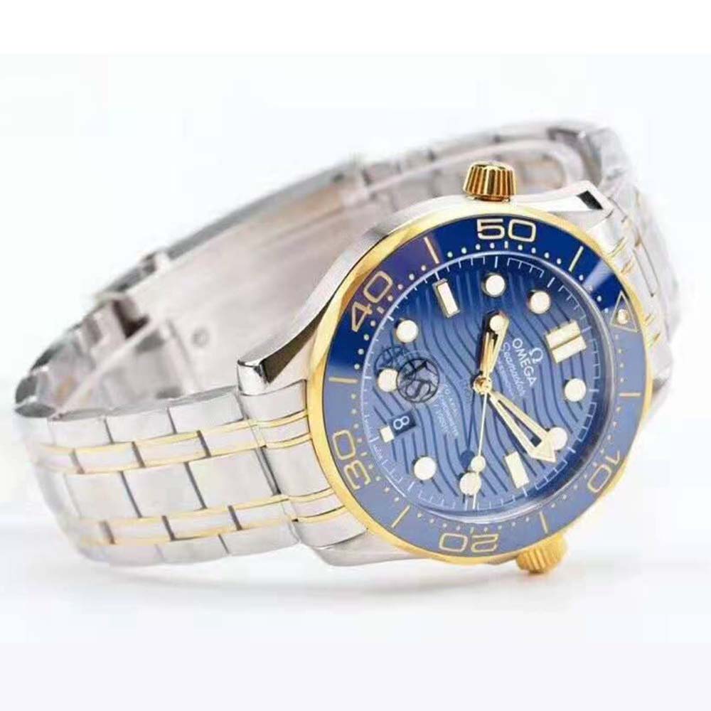 Omega Men Seamaster Diver 300M Co‑Axial Master Chronometer Chronograph 44 mm-Blue (7)