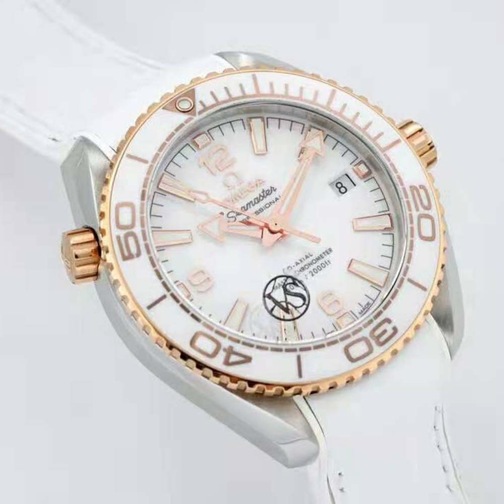 Omega Women Seamaster Planet Ocean 600M Co‑Axial Master Chronometer 39.5 mm-White (2)