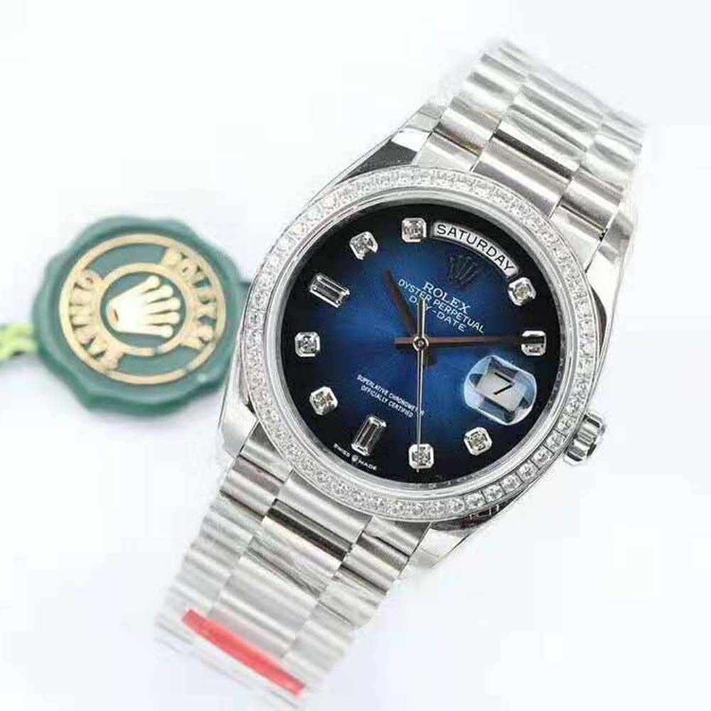 Rolex Women Day-Date Classic Watches Oyster 36 mm in White Gold and Diamonds-Blue (4)