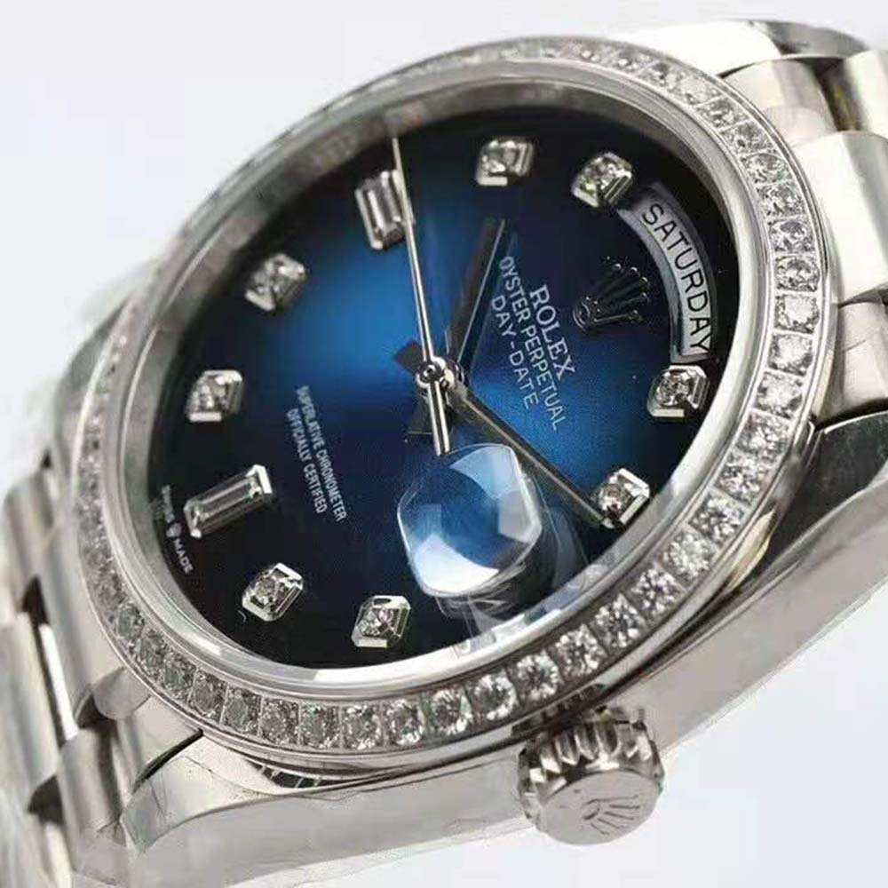 Rolex Women Day-Date Classic Watches Oyster 36 mm in White Gold and Diamonds-Blue (6)