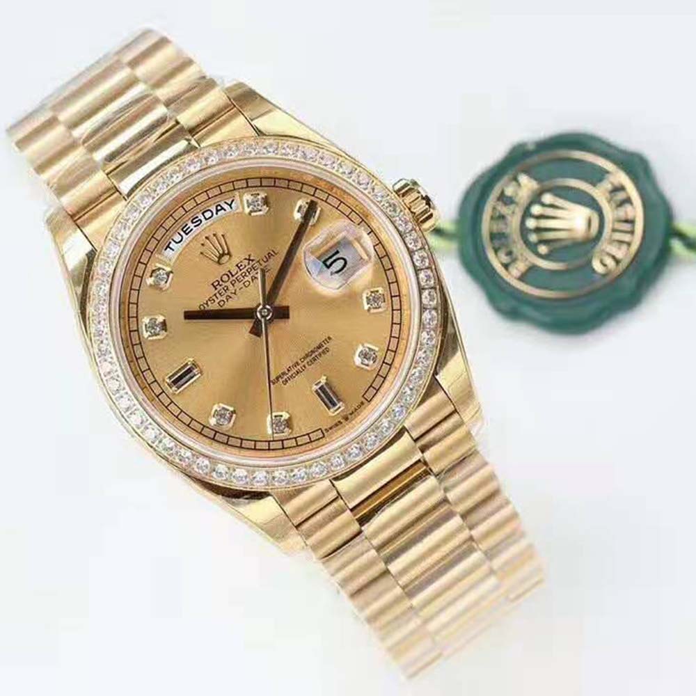 Rolex Women Day-Date Classic Watches Oyster 36 mm in Yellow Gold and Diamonds (3)