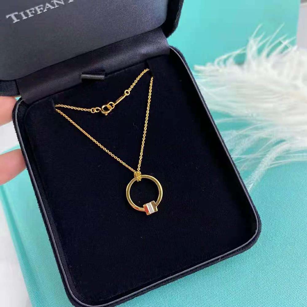 Tiffany T Pendant Necklaces in Gold with a Baguette Diamond (4)