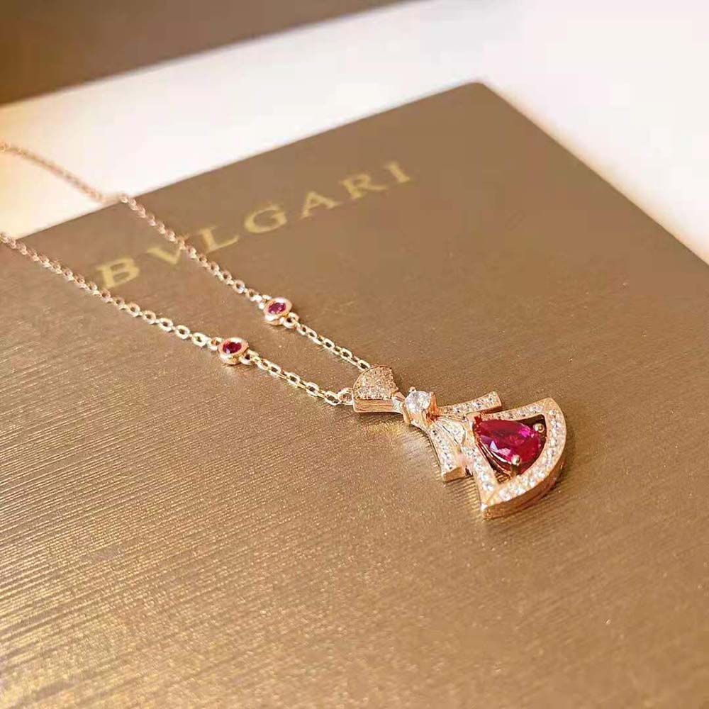 Bulgari Divas Dream Necklace in Rose Gold with Rubies (3)