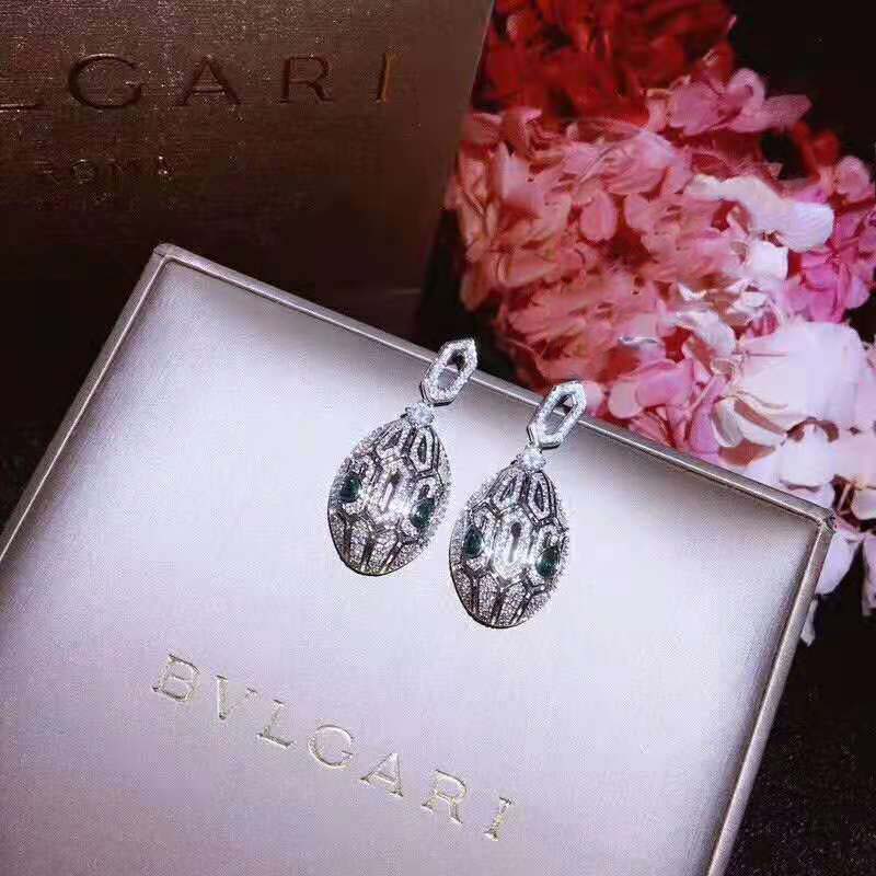 Bulgari Serpenti Earrings in White Gold with Emeralds-Silver (2)