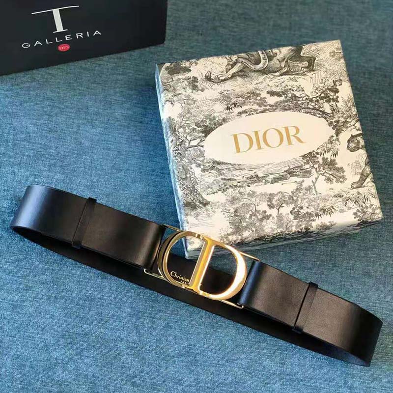 Dior Women 30 Montaigne Belt in Black Smooth Calfskin 40 MM (3)