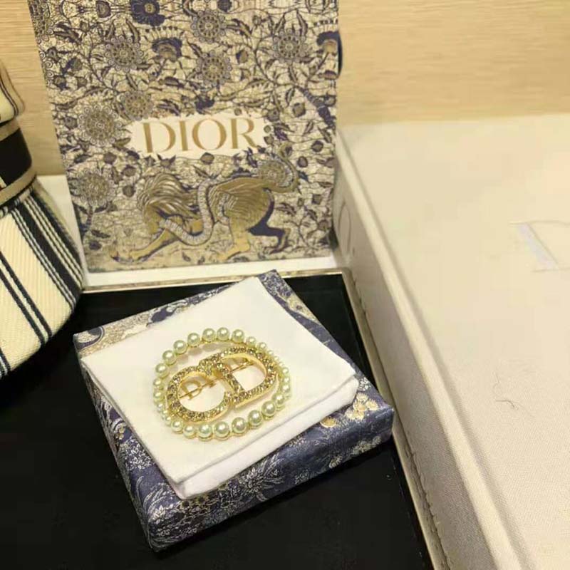 Dior Women Clair D Lune Brooch in Gold-Finish Metal (3)