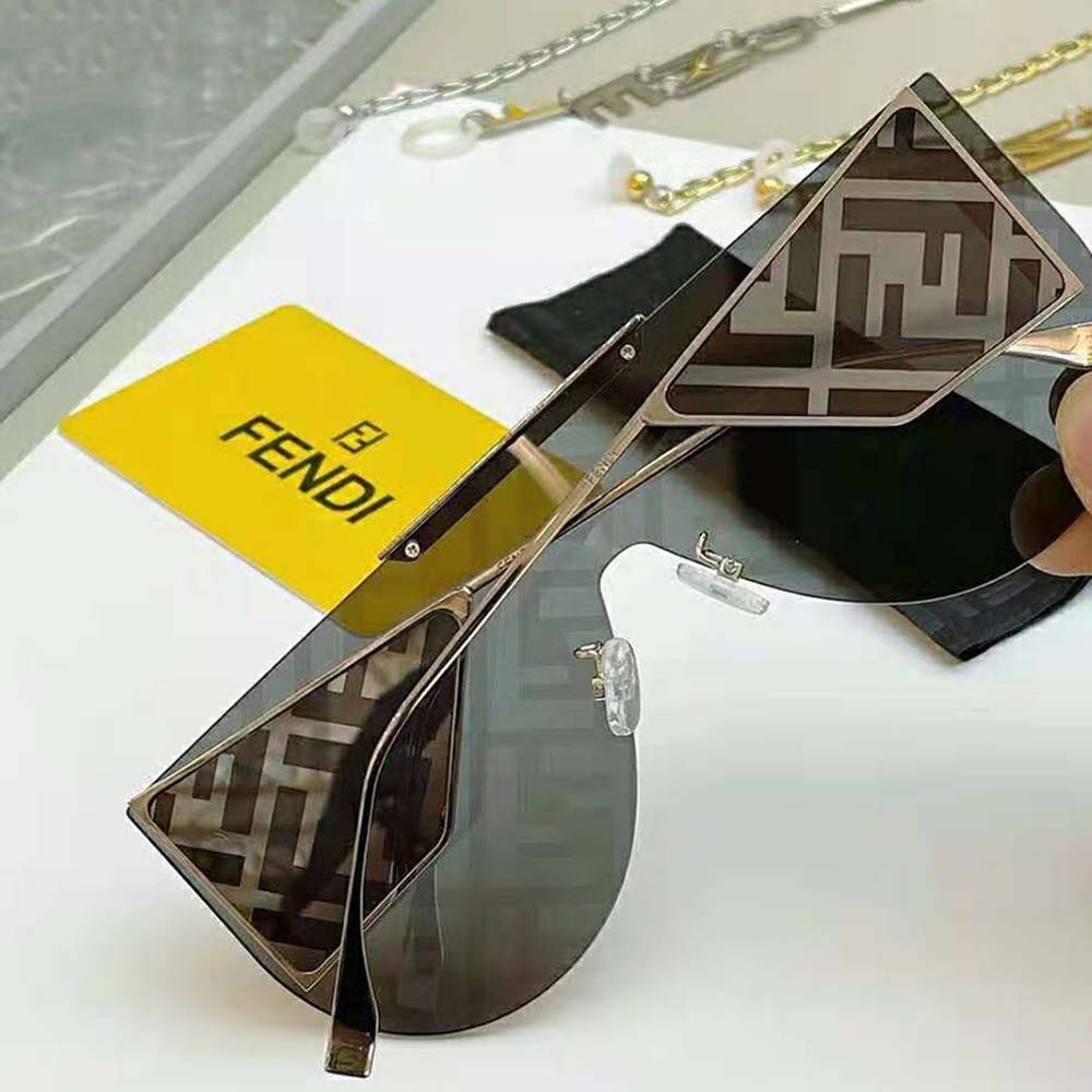 Fendi Men Fabulous 2.0 Dark Gray Sunglasses (5)
