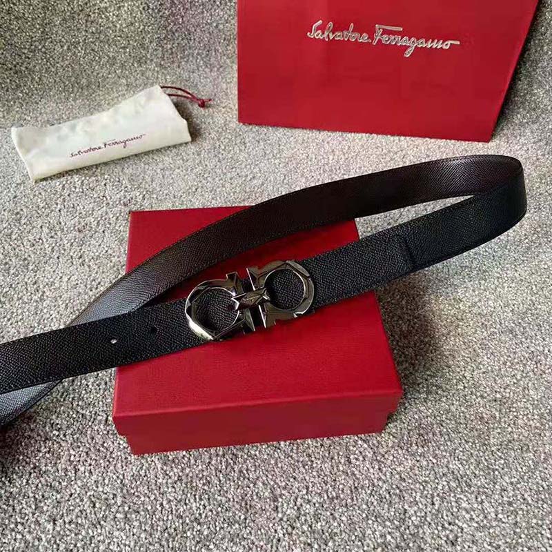 Ferragamo Men Reversible and Adjustable Gancini Belt-Black (4)