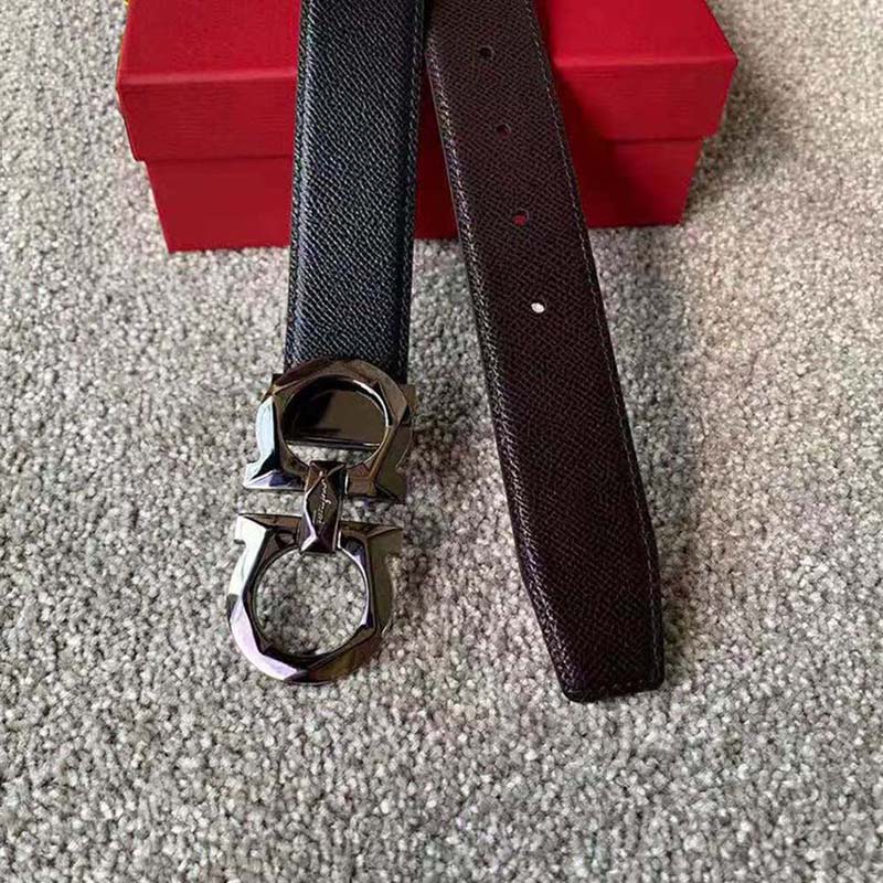 Ferragamo Men Reversible and Adjustable Gancini Belt-Black (5)