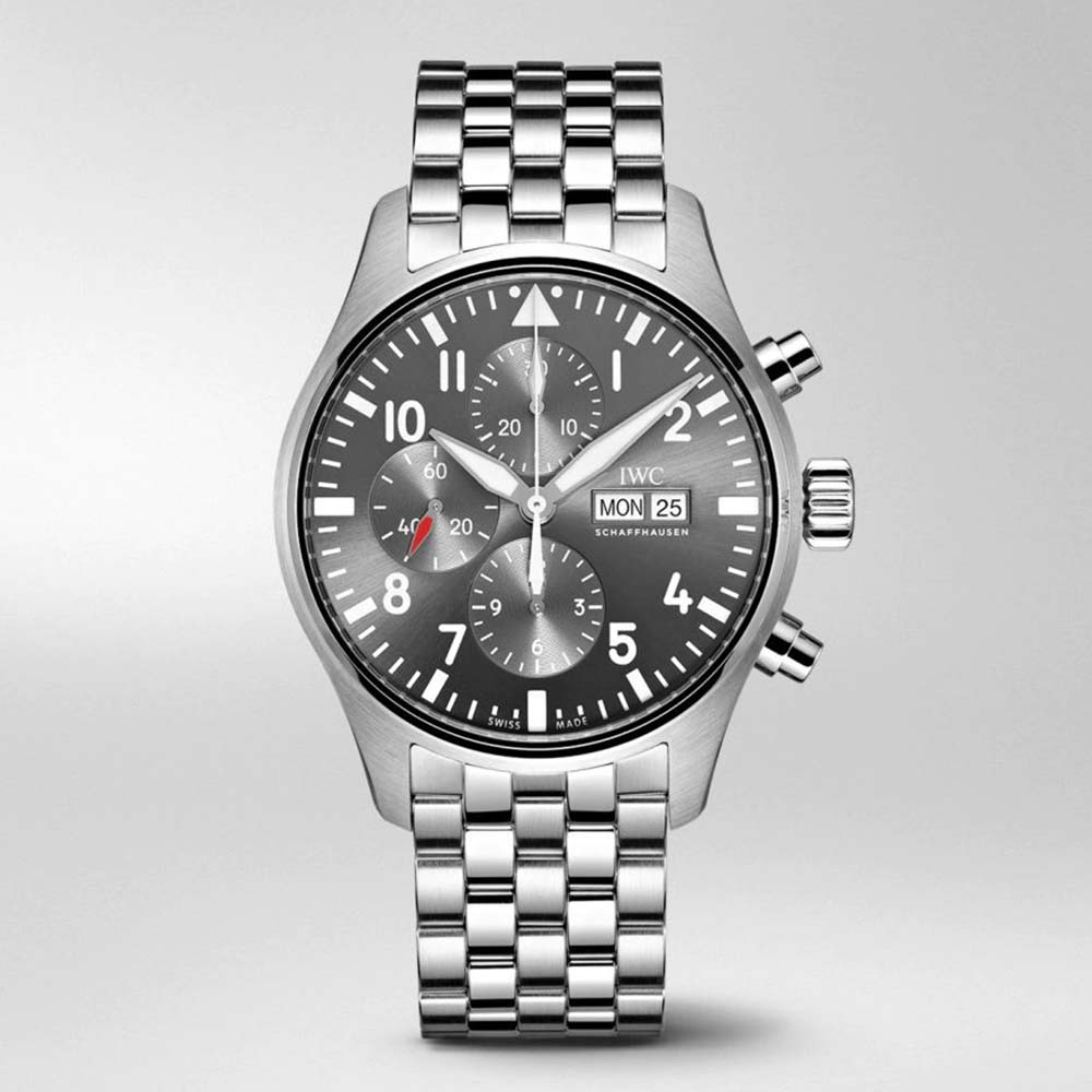 IWC Men Pilots Watch Chronograph Spitfire 43 mm in Stainless Steel-Grey
