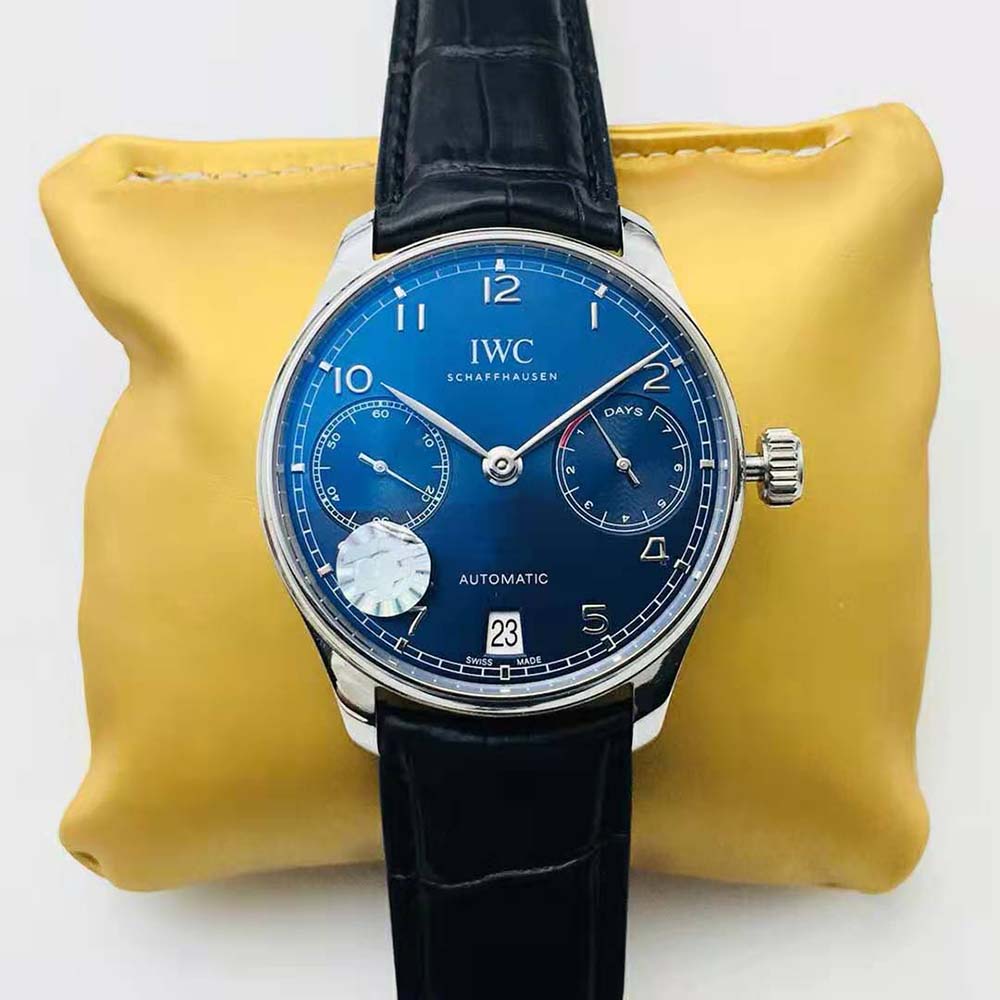 IWC Men Portugieser Automatic 42.3 mm in Stainless Steel-Blue (2)
