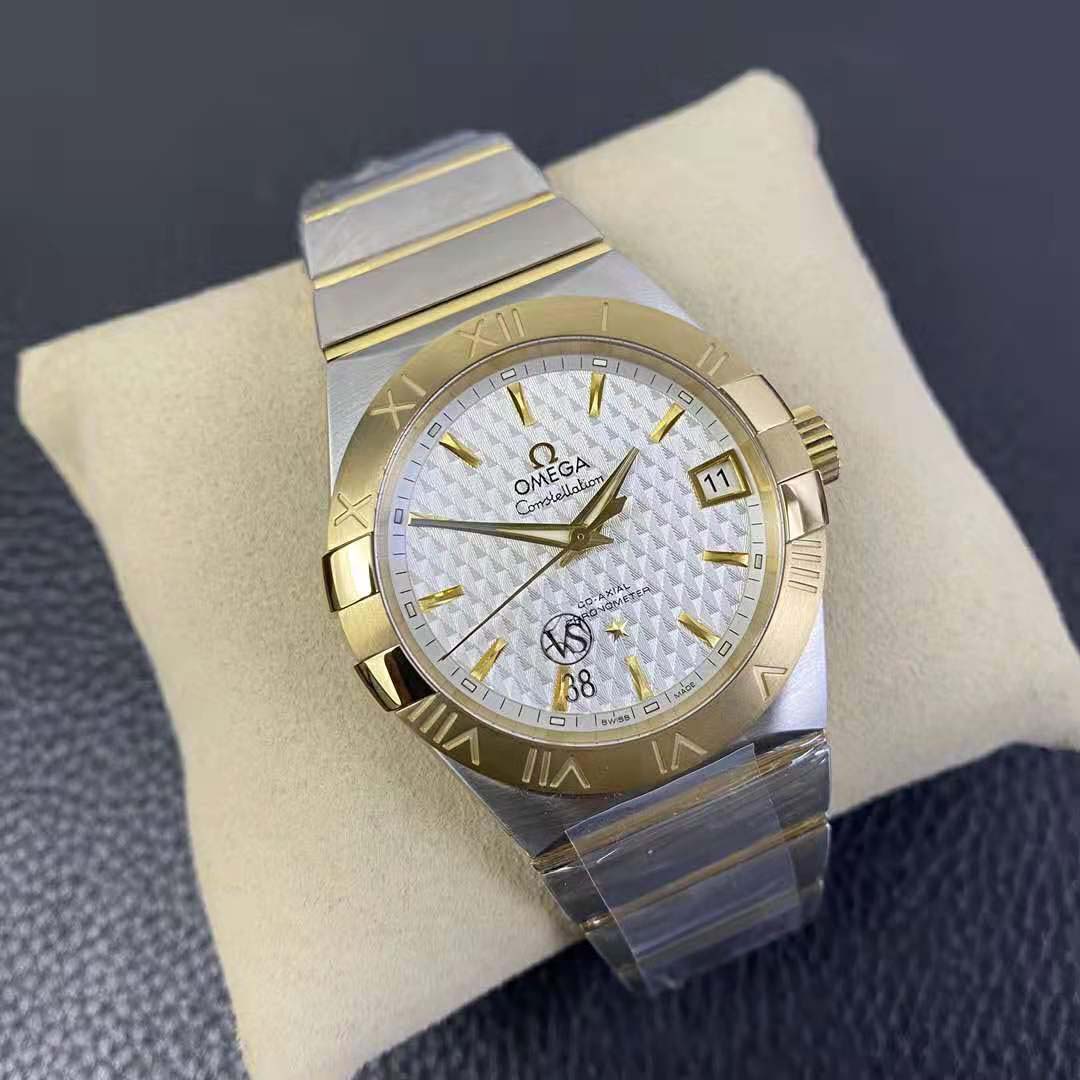 Omega Men Constellation Co‑Axial Chronometer 38 mm in Steel and Yellow Gold- Silver (3)