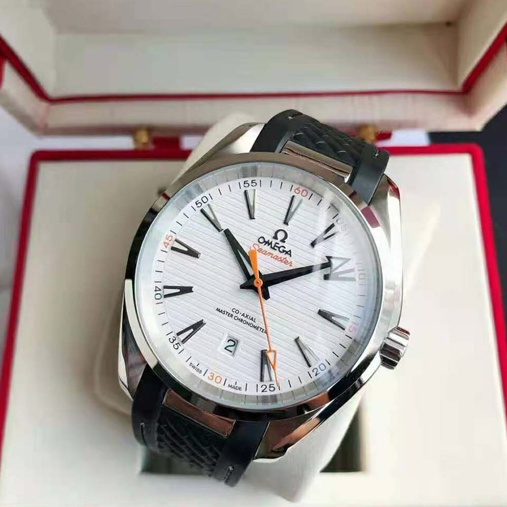 Omega Men Seamaster Aqua Terra 150M Co‑Axial Master Chronometer 41 mm-White (3)