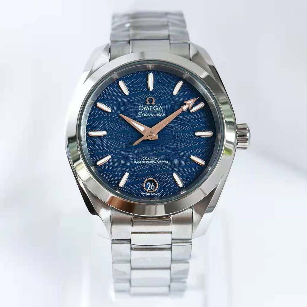 Omega Women Seamaster Aqua Terra 150M Co‑Axial Master Chronometer 34 mm in Steel-Blue (2)
