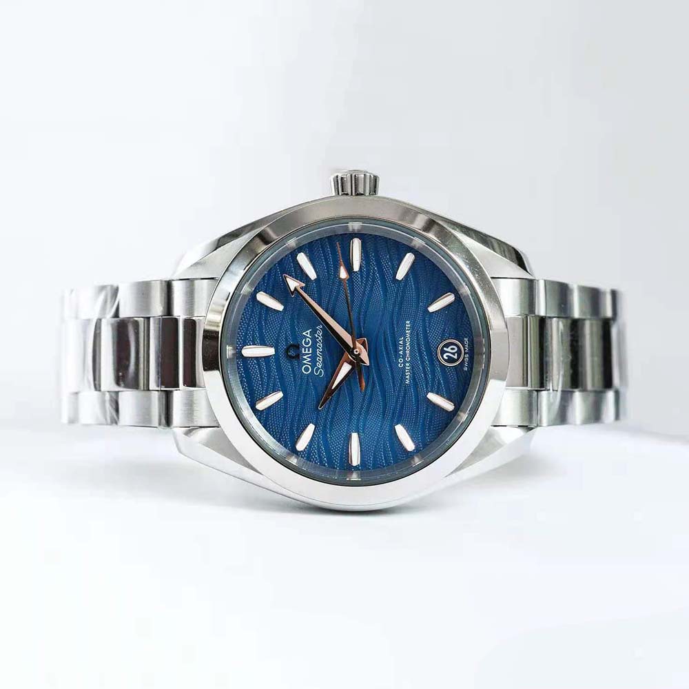 Omega Women Seamaster Aqua Terra 150M Co‑Axial Master Chronometer 34 mm in Steel-Blue (3)