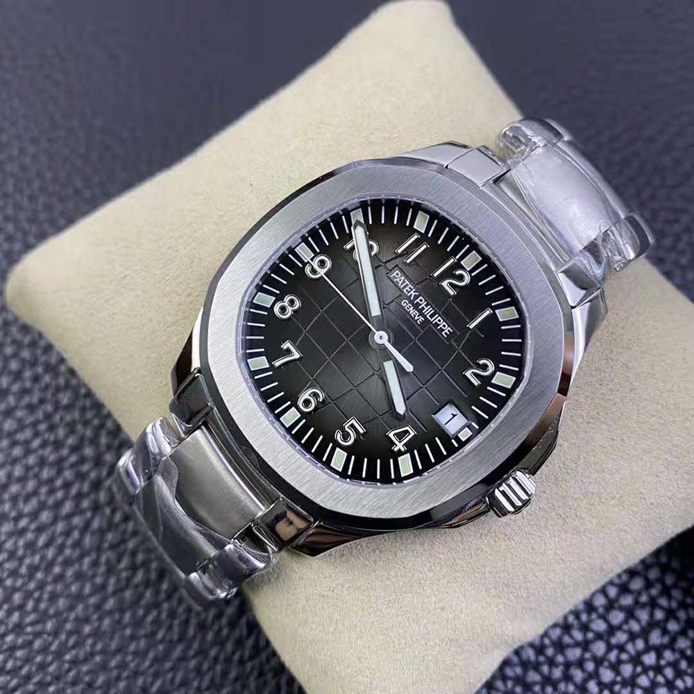 Patek Philippe Men Aquanaut Self-winding 40.8 mm in Stainless Steel-Silver (4)