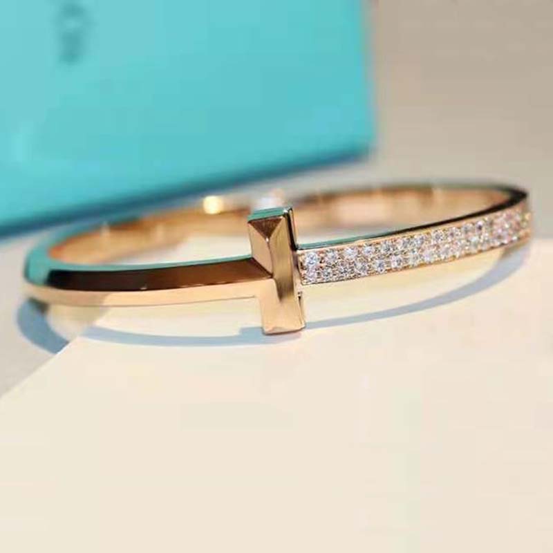 Tiffany T Bracelets T1 Hinged Bangle in Rose Gold (2)