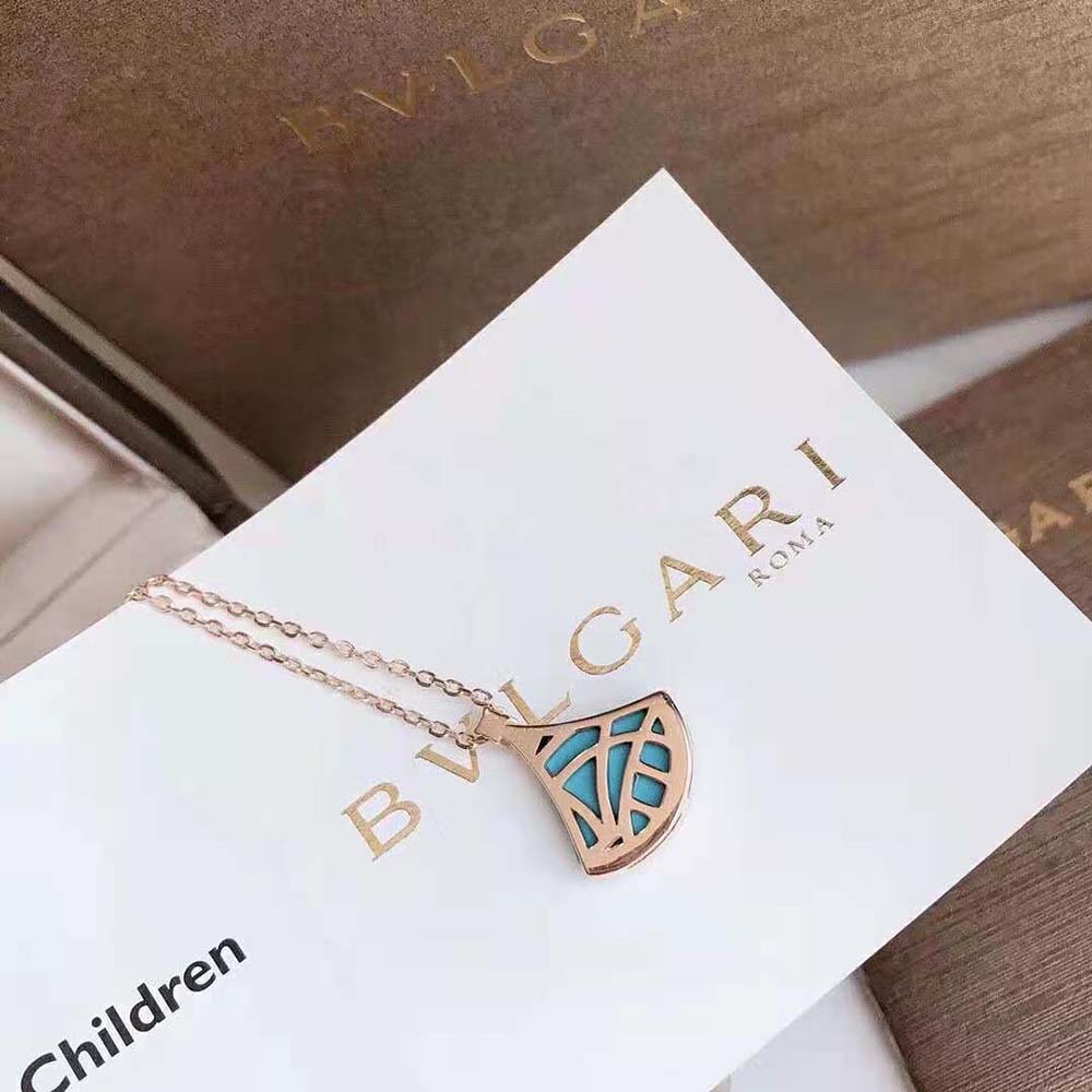 Bvlgari Women DIVAS’ DREAM Necklace in 18 KT Rose Gold with Pendant Set-Blue (3)