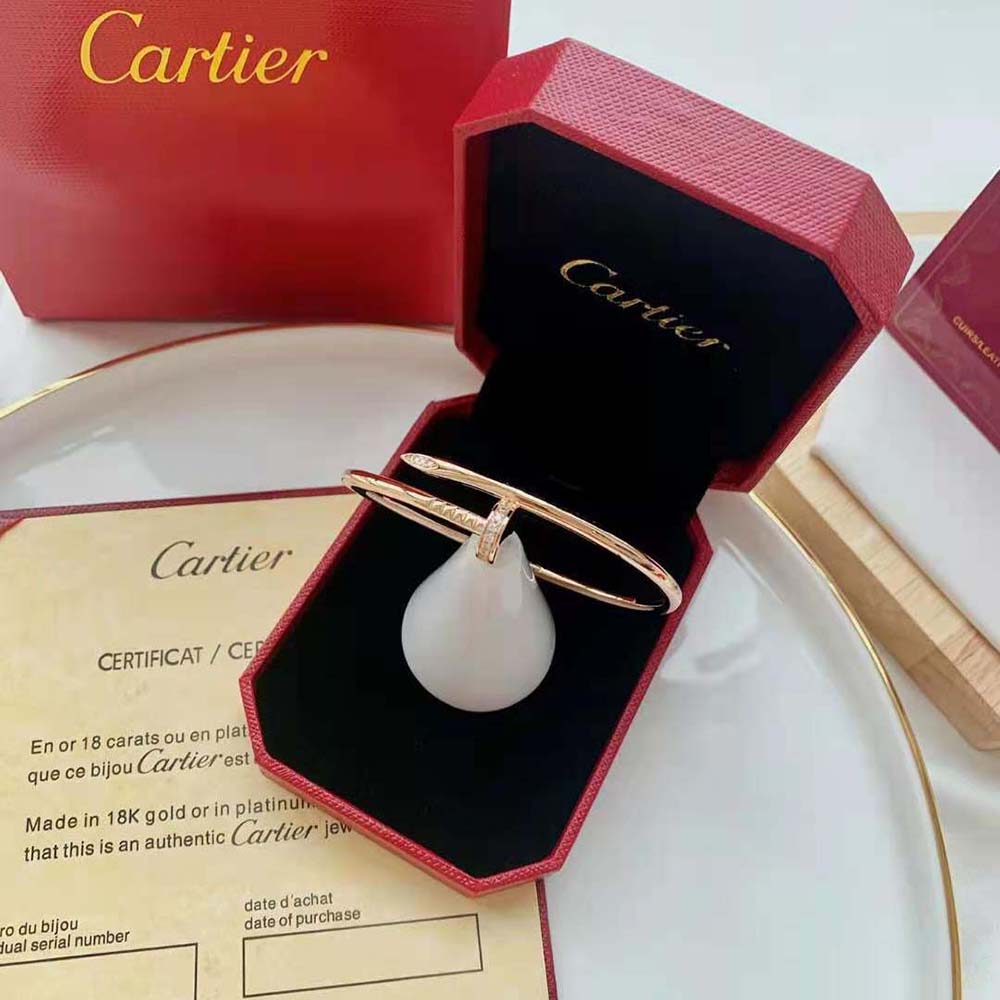 Cartier Women Juste Un Clou Bracelet Small Model in Rose Gold with Diamonds (3)