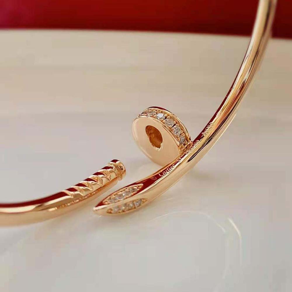 Cartier Women Juste Un Clou Bracelet Small Model in Rose Gold with Diamonds (7)