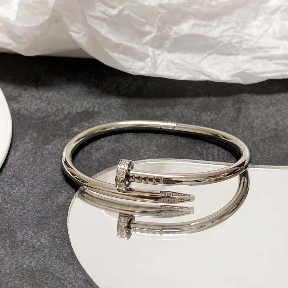 Cartier Women Juste Un Clou Bracelet in White Gold (7)