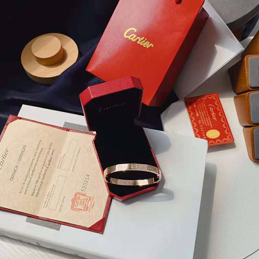 Cartier Women Love Bracelet Small Model in Rose Gold (2)