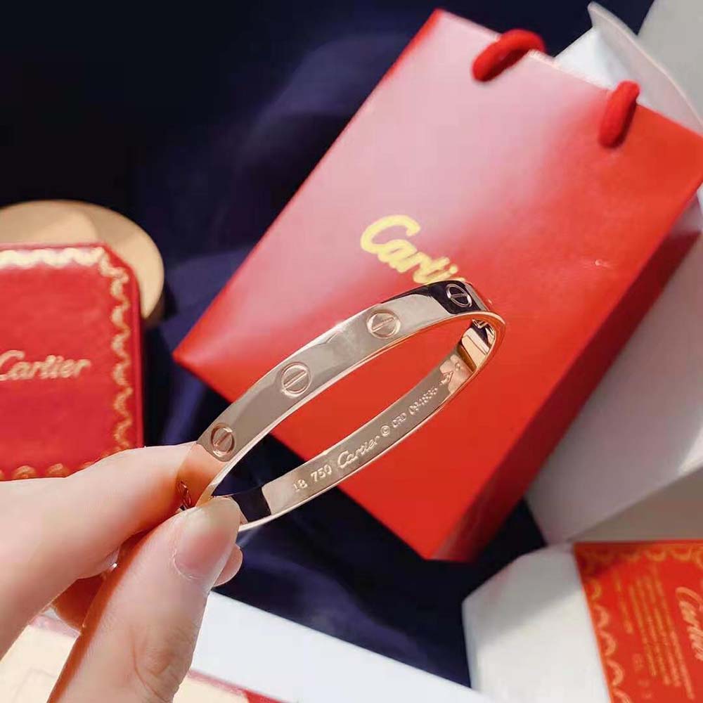 Cartier Women Love Bracelet Small Model in Rose Gold (5)