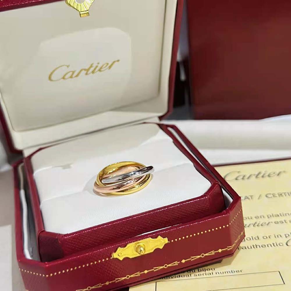 Cartier Women Trinity Ring Small Model in Gold (9)