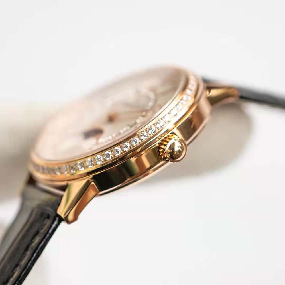 Jaeger-LeCoultre Men Rendez-Vous Classic Moon Automatic Winding in Pink Gold (8)