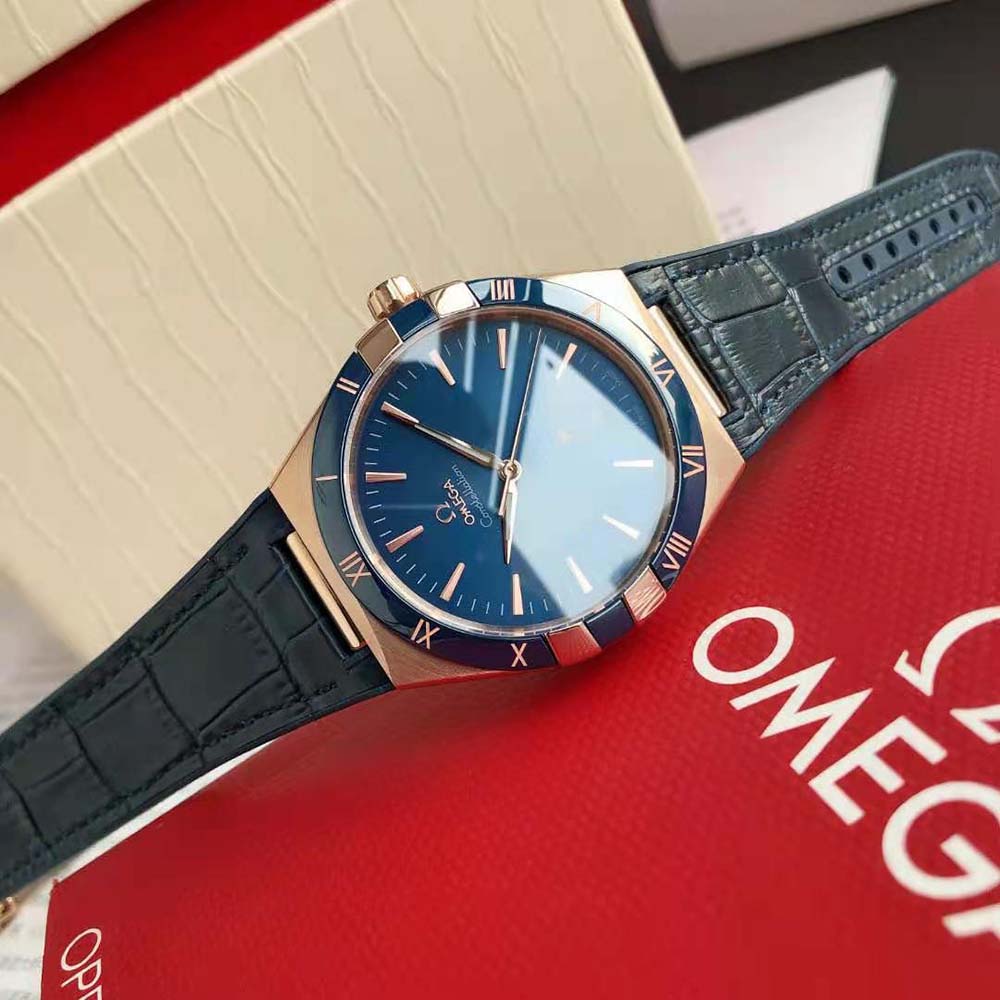 Omega Men Constellation Co‑Axial Master Chronometer 41 mm in Sedna Gold-Navy (8)