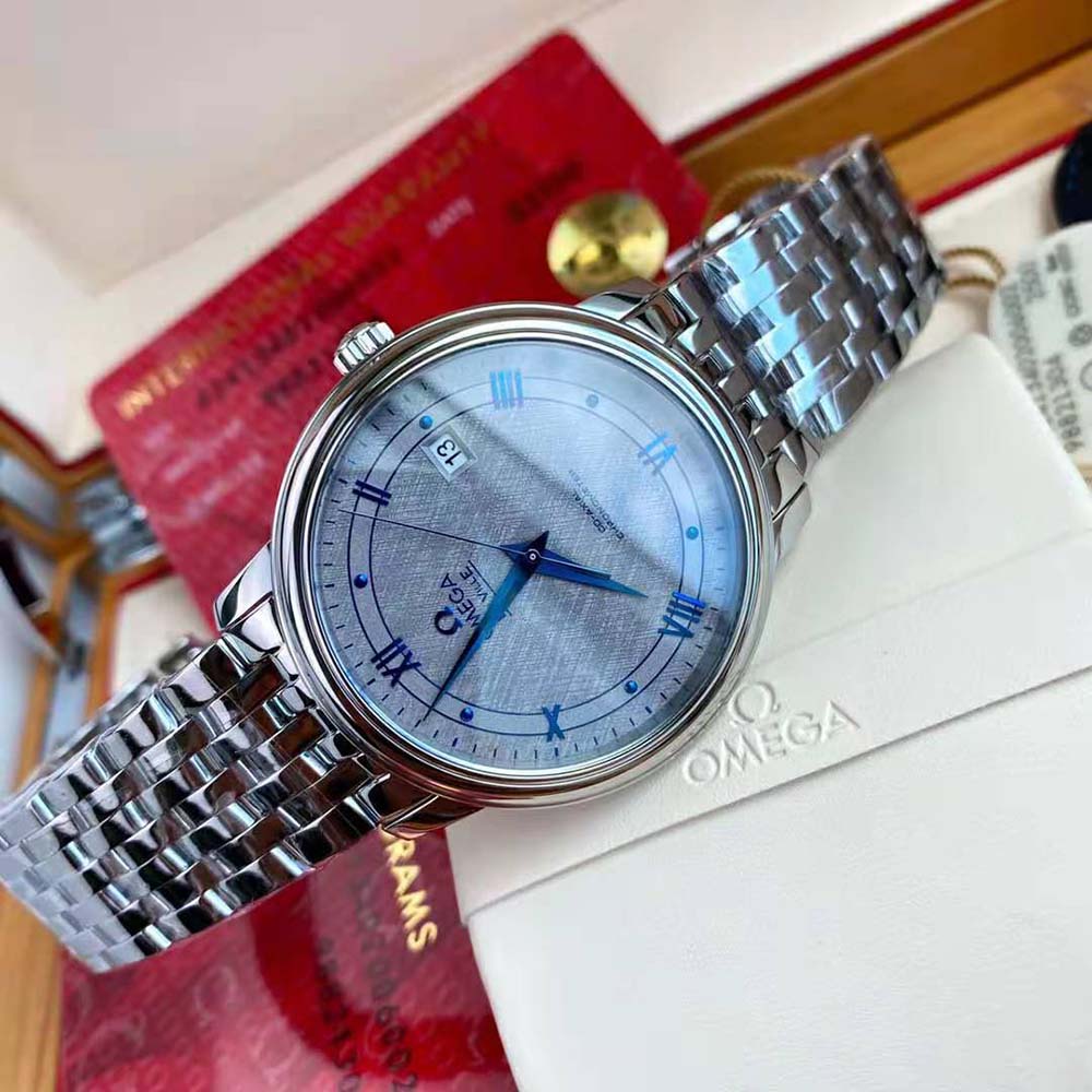 Omega Men Prestige Co‑Axial Chronometer 39,5 mm in Stainless Steel-Gray (5)