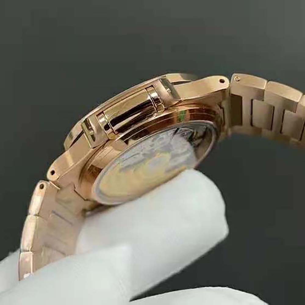 Patek Philippe Women Nautilus Self-Winding 35.2 mm in Rose Gold (6)