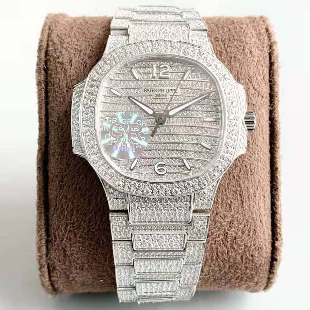 Patek Philippe Women Nautilus Self-Winding 35.2 mm in White Gold (2)