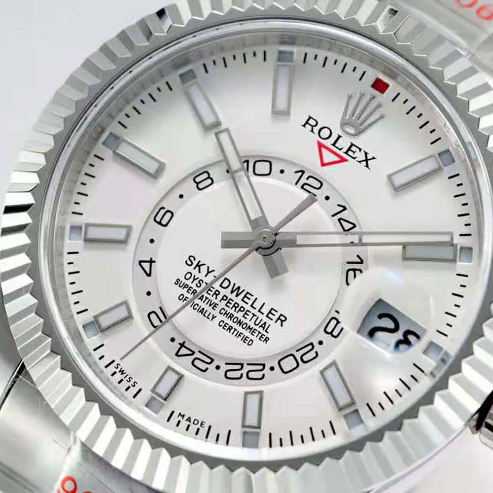 Rolex Men More Sky-Dweller Technical Details 42 mm in Oystersteel and White Gold (3)