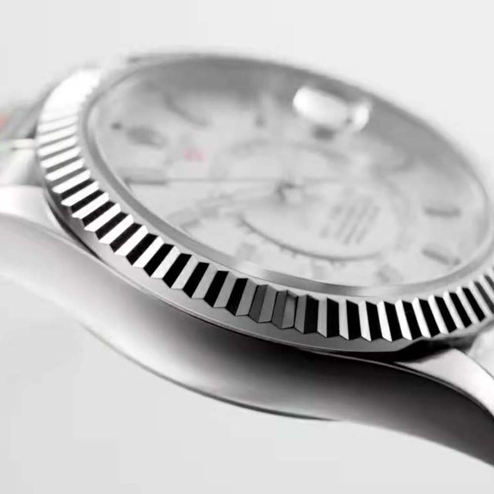 Rolex Men More Sky-Dweller Technical Details 42 mm in Oystersteel and White Gold (7)